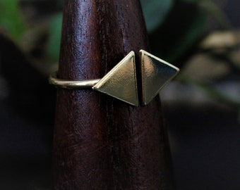 Geometrische Ring, Messing Sieraden, Minimalistische Sieraden, Driehoekige Ring, Boho Ring, Spitzer Ring, Verstelbaar, Gouden Sieraden