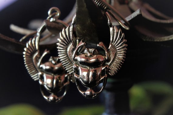 Ägyptische Ohrringe, Käfer Ohrhänger, Ägyptischer Käfer Schmuck, Messingohrringe, NICKELFREI, Goldener Skarabäus, Heiliger Pillendreher