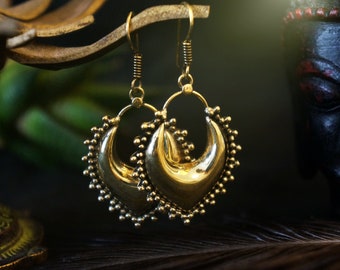 Gold Teardrop Earrings Crescent Tears Brass NICKEL FREE LEAD FREE Dangle Earrings Long Earrings LIGHTWEIGHT! Moon jewelry, semicircle