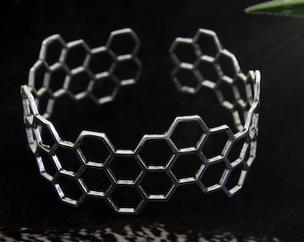 Silver-plated honeycomb bracelet, nickel-free, hexagon bangle, silver-plated brass, bee bracelet, hexagon jewelry, geometric bracelet