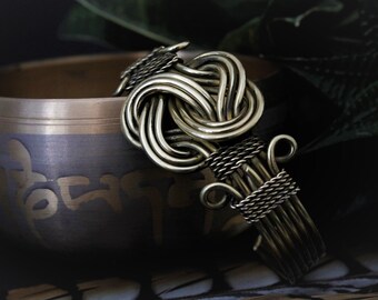Celtic Knot, Golden Bracelet, UNISEX, Dara Knot, Infinity Bangles, NICKEL-FREE, Infinity Bracelet, Irish Jewelry