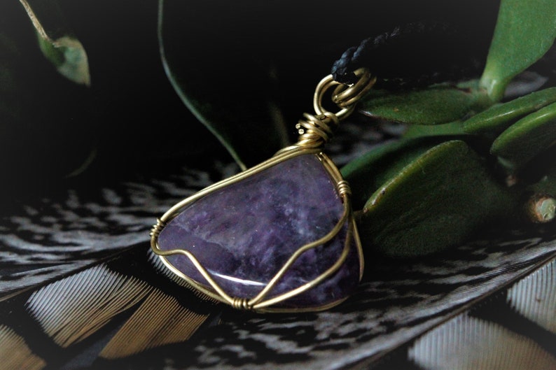 Adjustable Length Wire Jewelry Brass Jewelry Purple Stone Necklace Golden Amethyst Pendant Amethyst Necklace HANDMADE NICKELFREE