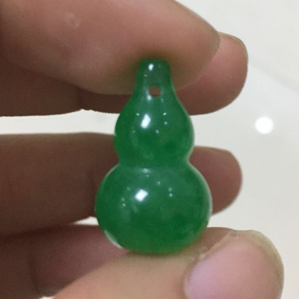 Free shipping-Handmade natural green gourd jade pendant Charm jade pendant