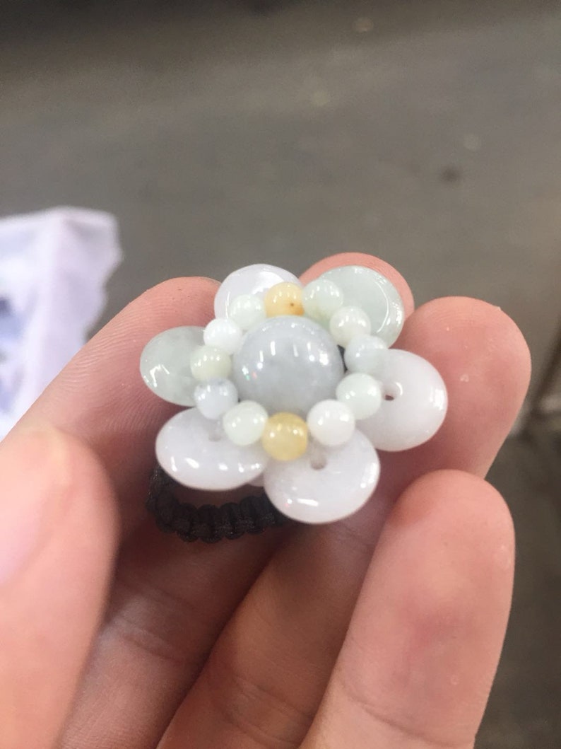 Free shipping-Handmade natural white Flower jade ring Charm jade ring\uff08adjustable size\uff09
