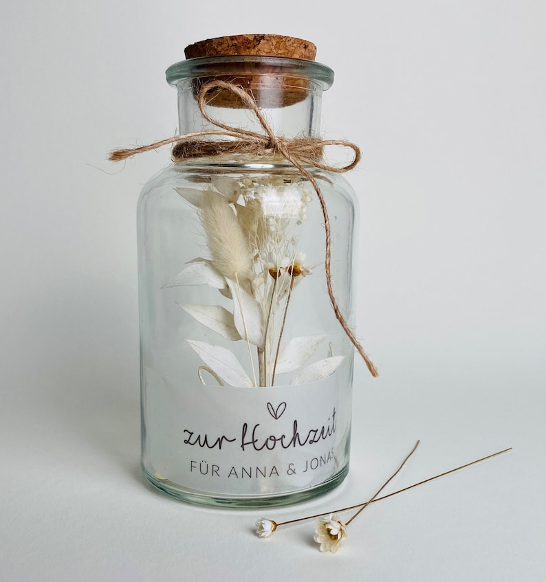 Geschenkglas groß creamy flower Geschenkverpackung Geschenk zur Hochzeit Geldgeschenk beige Trockenblumenstrauß personalisiert Bild 9