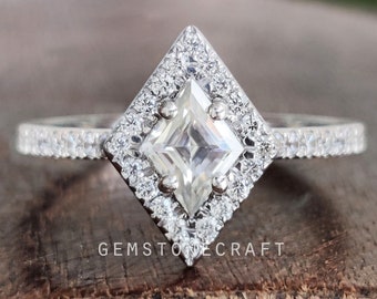 0,71 CT, Anello con aquilone, Anello di fidanzamento con aquilone, Anello con moissanite a forma di aquilone, Anello con moissanite taglio aquilone, Anello con diamanti a forma di aquilone, Anello con moissanite GR335