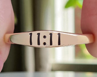 11:11 Signet Ring Angel Number Ring Make a wish Ring Free Numerology Reading Report Compatibility Custom Lucky Number Gold Silver Ring GR576