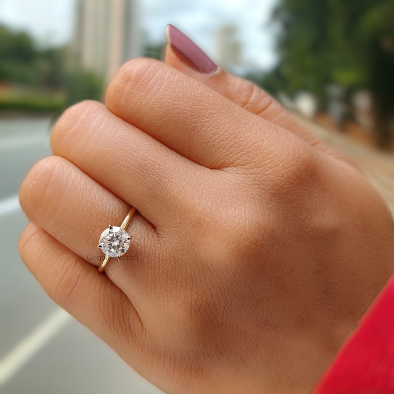 Stunning 0.25 CT Colorless Round Moissanite Solitaire Engagement Ring, Dainty Wedding Ring, 10k/14k/18k/Platinum Ring, Propose Ring GR21 画像 7