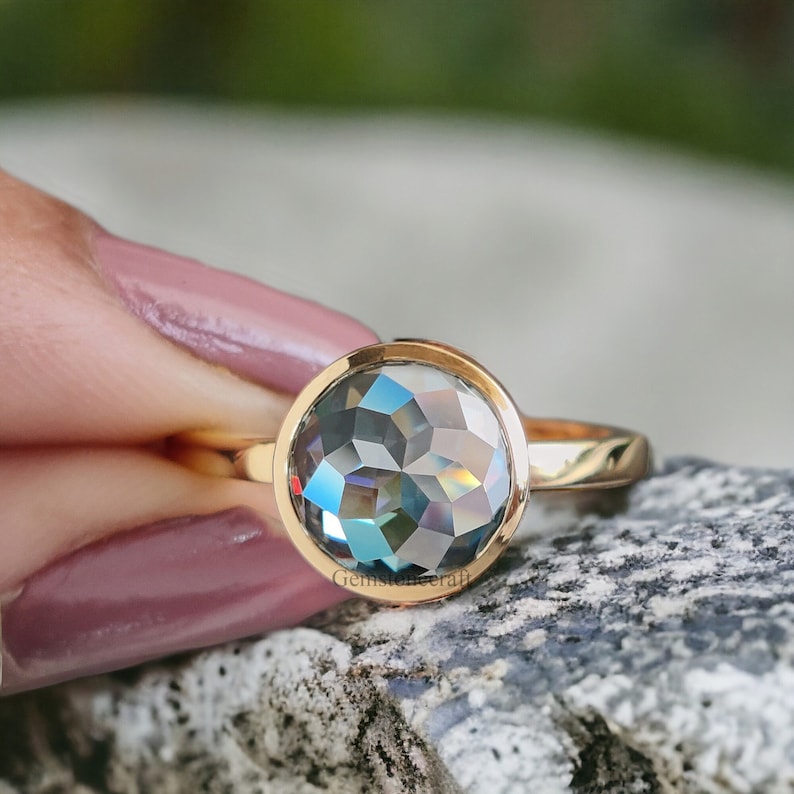 Two-Tone Bezel Engagement Ring 2.30 CT Blue Green Moissanite with Rose Cut in Mixed Metals GR70 Bild 1