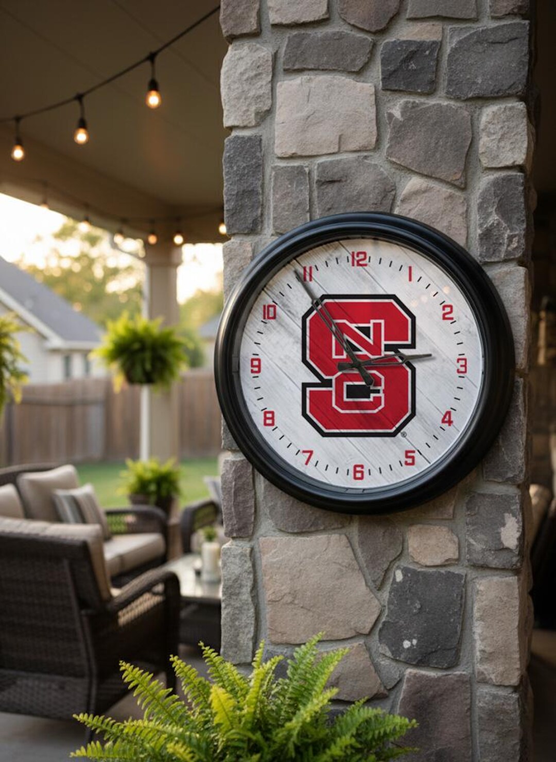 Wolfpack Clock North Carolina State Wolfpack LED Wall Clock | Indoor/outdoor ...