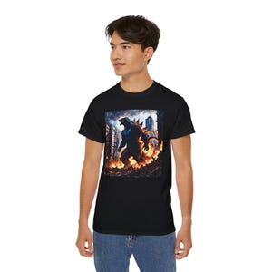 Godzilla Tshirt Men Godzilla Kaiju Unisex Tee Gojira T-shirt Monster Lover Gift Classic Movie Shirt Geek Apparel