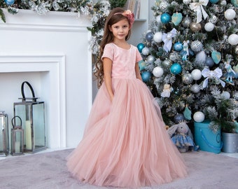 blush flower girl dress for winter wedding, modest flower girl dress, velvet flower girl dress with short sleeve, simple flower girl dress