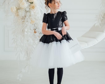 junior dresses formal knee length A-Line/Princess Scoop Short Sleeves Knee-Length Pleated Junior Bridesmaid Dresses with Bow Sash main image 0