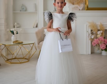 white and black flower girl dress, junior bridesmaid tulle dress for black and white ceremony, girls birthday party dress white and black
