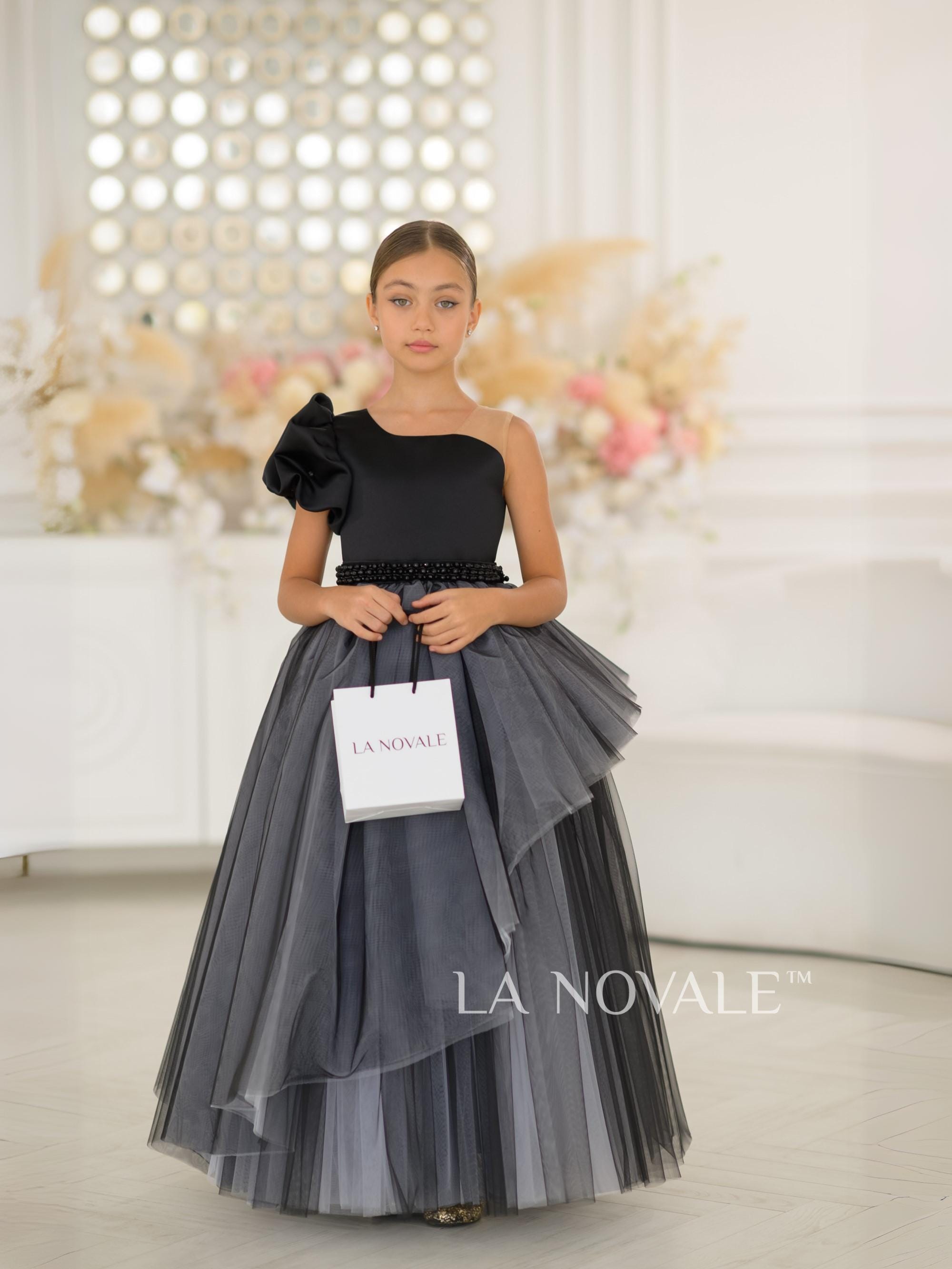 black junior formal dresses Black and White junior bridesmaid dress, puff sleeve flower girl dress, one shoulder kids pageant dress, girls Black White ceremony dress