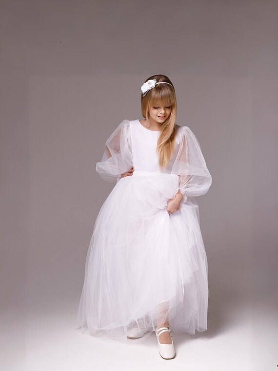 modest White flower girl dress, velvet junior bridesmaid dress for fall wedding, simple First Communion dress with puff sleeves modest White flower girl dress, velvet junior bridesmaid dress for fall wedding, simple First Communion dress with puff sleeves