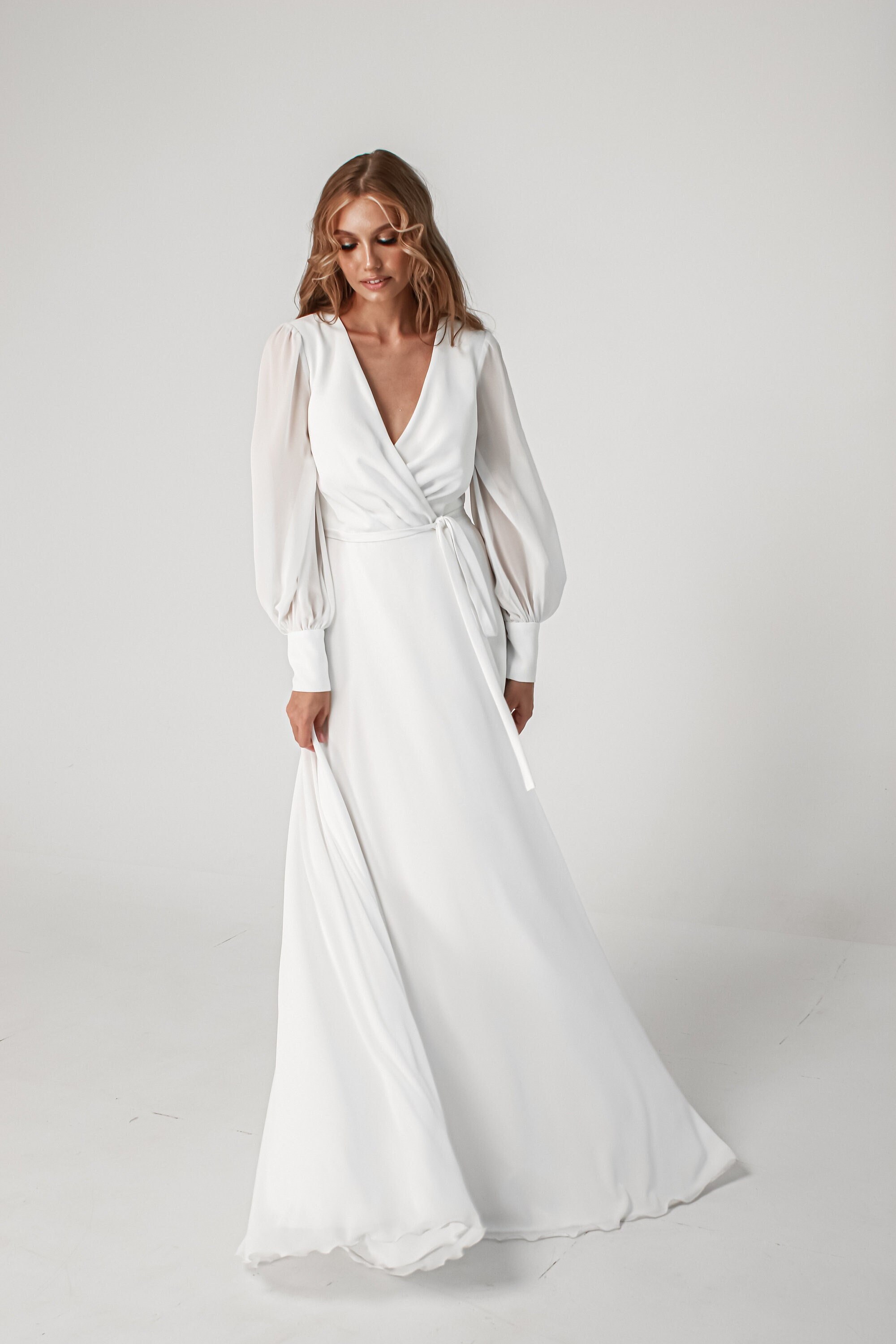 Cuffed Sleeve Chiffon Wedding Dress 