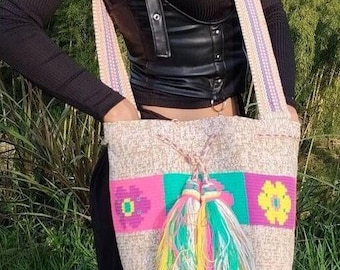 Hand-woven Wayuu bag perfect for carrying your belongings