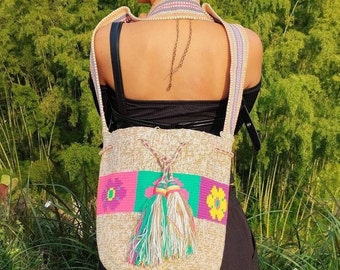 Hand-woven Wayuu bag perfect for carrying your belongings