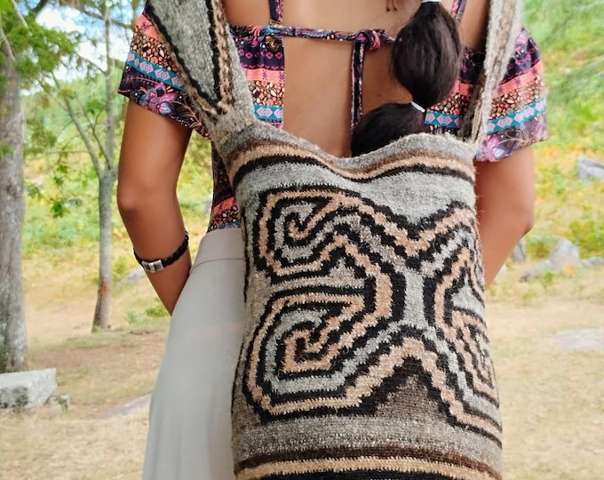 Featured listing image: Arhuaca bag | "The Creator of Light" | Backpack woven in organic native wool