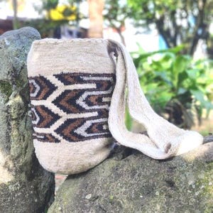 Large Arhuaca Bag 100% Native Wool, Handwoven in Colombia | &quot;Sacred Path&quot; | Shoulder Bag