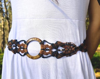 EXCLUSIVE adjustable macramé BELT with elastic in color (green, brown and red) - Unique collection model