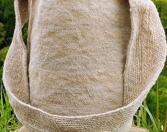 Handwoven Arhuaca bag | "Snowy Peaks" | Backpack woven in organic native wool - Choose size S-M-L