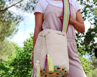 Wayuu Extra large bag exclusive and designed by WOVENART - Backpack woven in Colombia