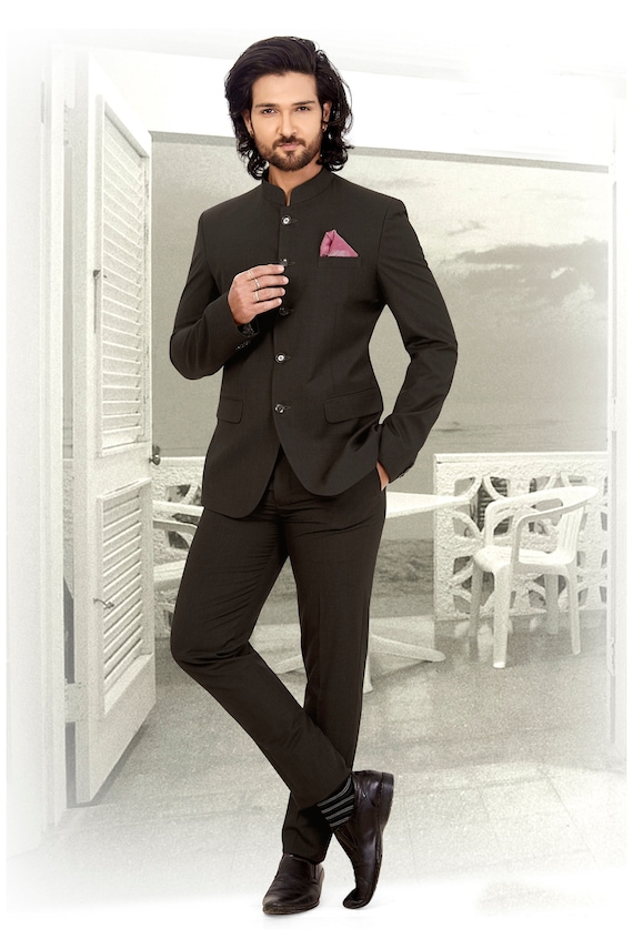 Black Velvet Embroidered Bandhgala Set with Formal Trouser | Ethnic Wear  for Men – Laromani