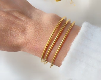 Bracelets joncs fins en acier inoxydable dorés vendus à l’UNITÉ - cadeau femme-gold- moderne/épaisseur 2 mm