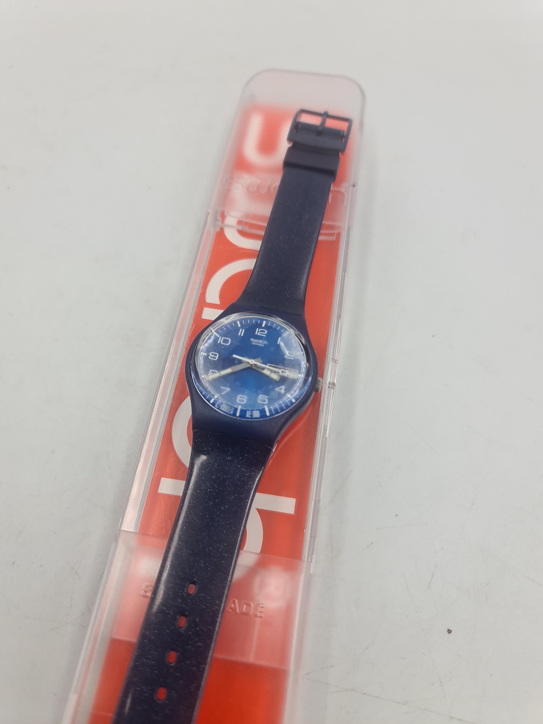 Swatch Watch Just Blue GN715 Blue Sparkling 34mm 2001 Glitter Y2K 2000s Swatch Watch  main image 2