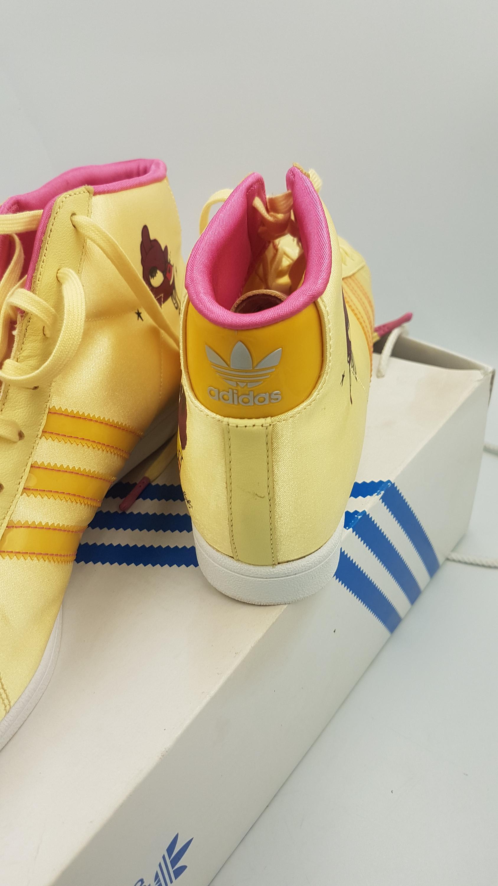 Vintage Adidas Originals Sleek Series by French Graffiti