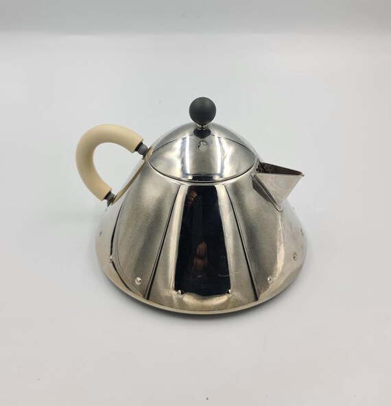 Vintage Michael Graves Alessi Teapot in Cream, 2005 - Etsy