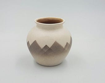 Jarrón de cerámica vintage de la RDA (República Democrática Alemana), fabricado por VEB Haldensleben, modelo 2984, década de 1960.