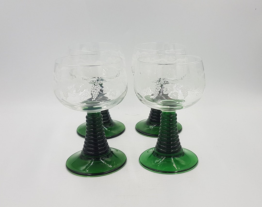 Traditional French Luminarc 'roemer' Wine Glasses With Tendril