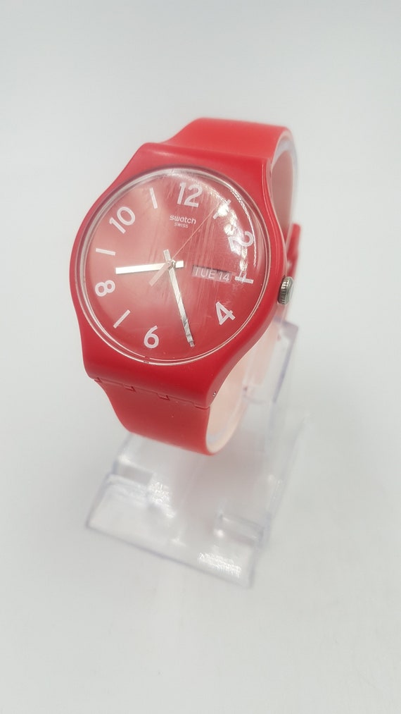 Swatch Watch 'Moin Moin Hamburg' Gent in Red and White SUOR705C, Limited Edition View 3