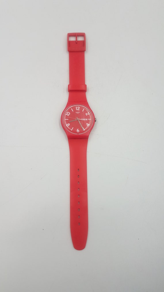 Swatch Watch 'Moin Moin Hamburg' Gent in Red and White SUOR705C, Limited Edition View 6