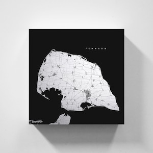 Metallschild Fehmarn, Karte im minimalistischen Design, Druck auf echtem Metall, Deko für Zuhause & Büro, maritime Ostsee-Deko von vmaps