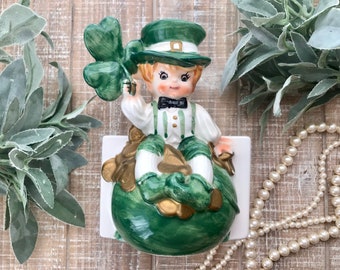 leprechaun hat planter