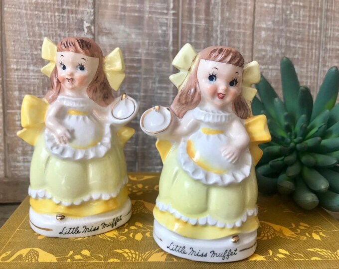 Relco Little Miss Muffet Salt and Pepper Shakers, Relco Japan Nursery Rhyme Salt and Pepper
