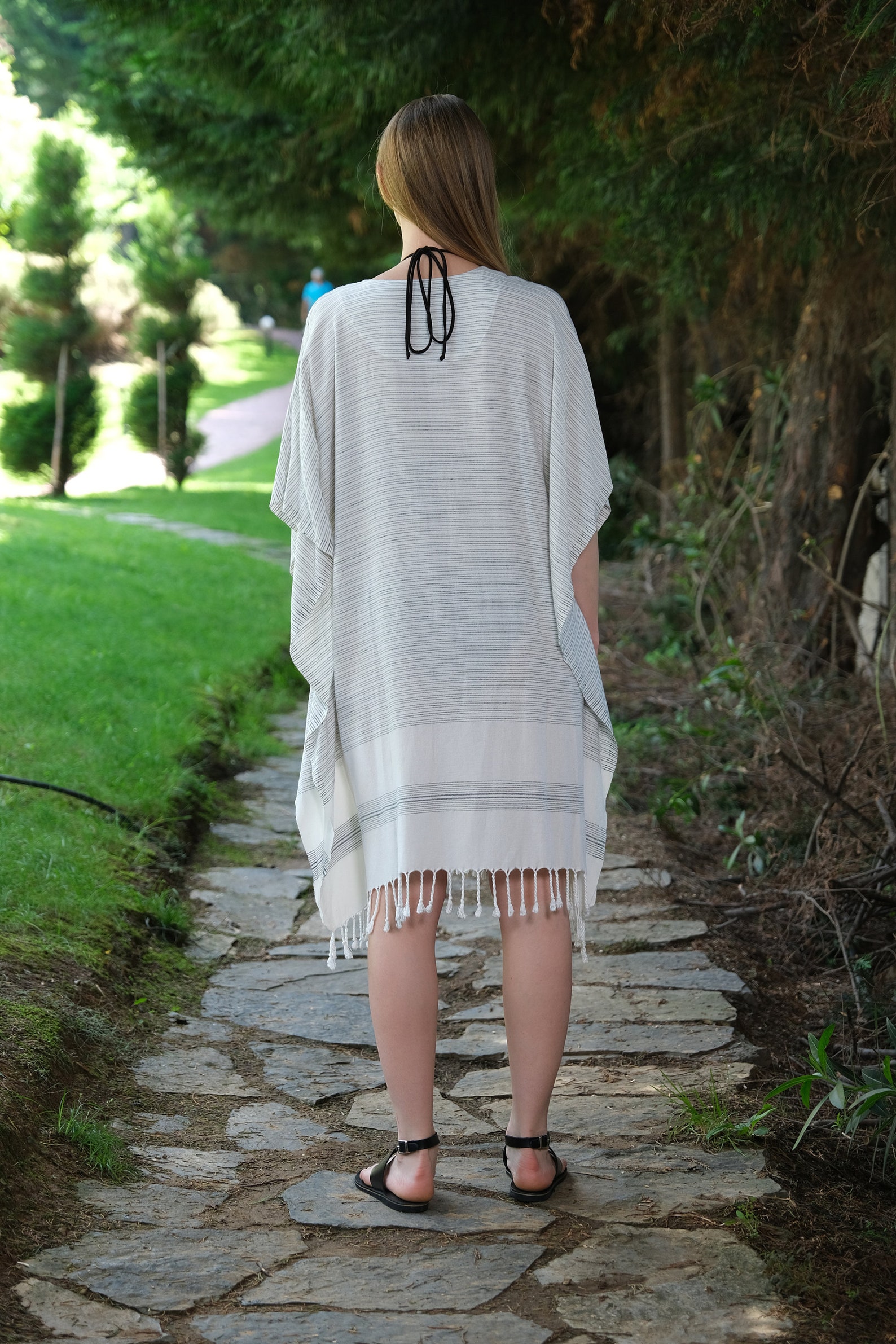 light pink fingerless gloves