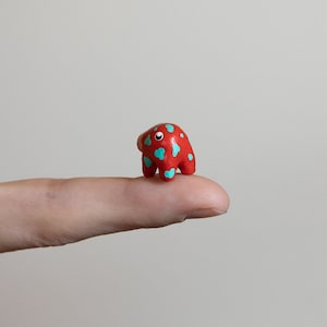 Small Clay Figurine, Cheeky Donk, Small Desk Buddy - Red and Teal (micro)