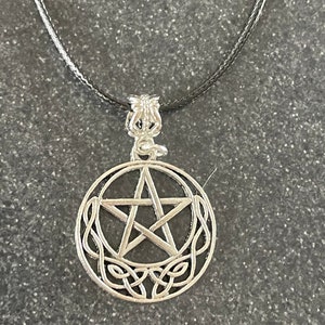 PENTAGRAM PENTACLE TRIQUETA Cresent charm pendant on faux leather necklace. in gift bag