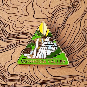 Cuyahoga Valley National Park Hard Enamel Pin | National Park Lapel Pin Collection - Accessories Gift for Outdoorsy and Nature Hiking Lovers