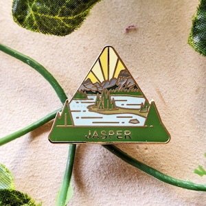 Jasper Canadian National Park Hard Enamel Pin | National Park Lapel Pin Collection-Gift for Outdoorsy and Nature Hiking Lovers