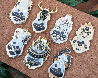 Dark Arts Animal Skull Potion Hard Enamel Pins -