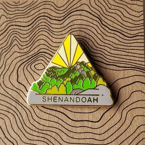 Shenandoah Nationalpark Hard Emaille Pin | National Park Pin Kollektion - Accessoires Geschenk für Outdoorsy & Natur Wanderliebhaber