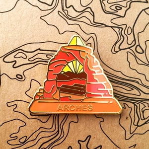 Arches National Park Hard Enamel Pin | National Park Lapel Pin Collection - Accessories Gift for Outdoorsy and Nature Hiking Lovers