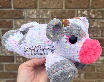 Crochet Cow Amigurumi Pattern, Low Sew Highland Cow (Instant Download)