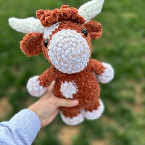 CUSTOM Color Soft Crochet Plushie Stuffed Highland Spotted Cow Amigurumi Crochet Cow Gift Idea Highland Cow